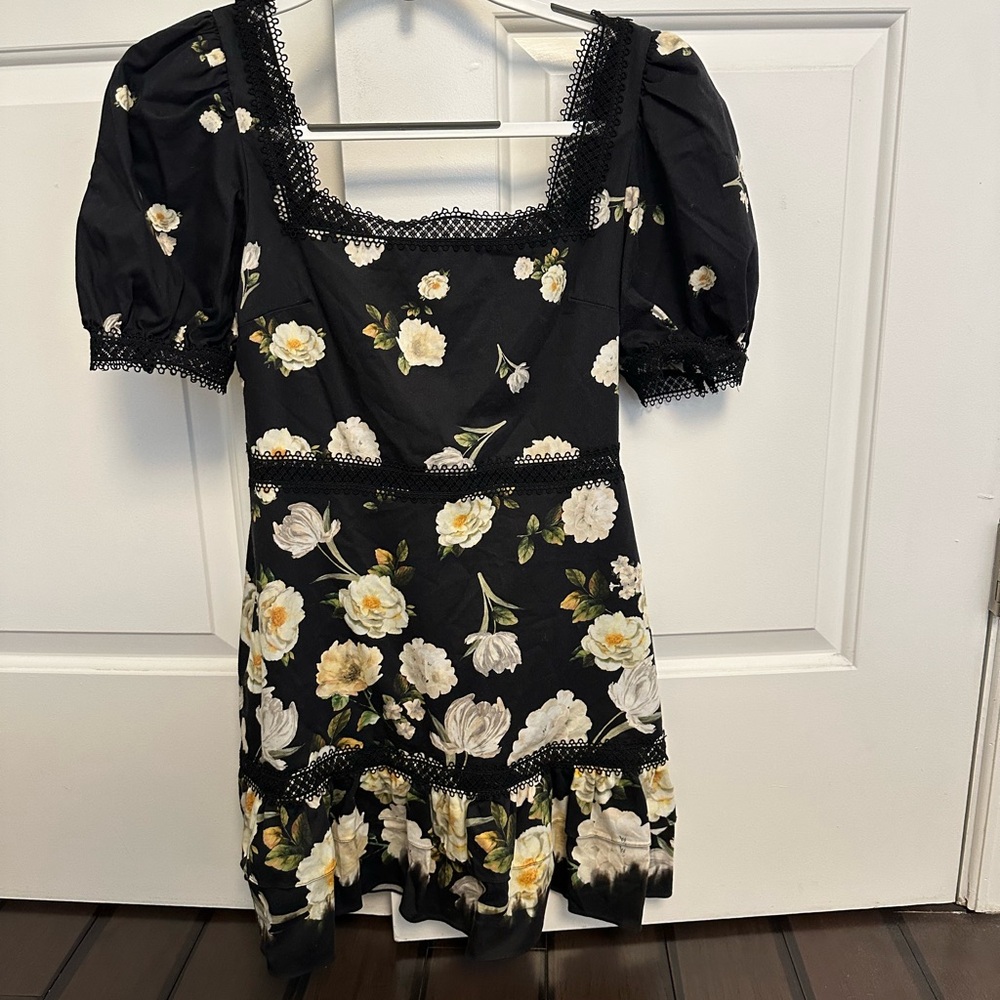 Alice & Olivia Floral Black Dress with Puff Sleeves